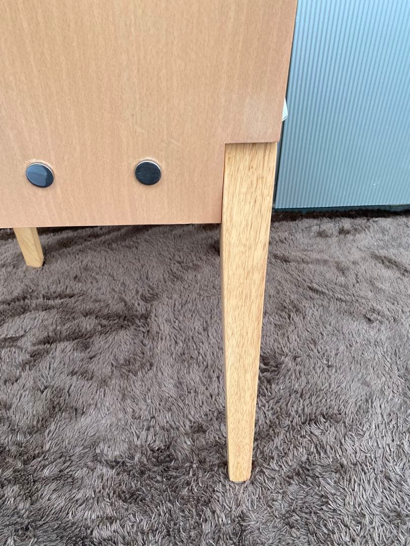 送料無料★高級シンプルダイニングチェア【ナチュラル】新品張替済！