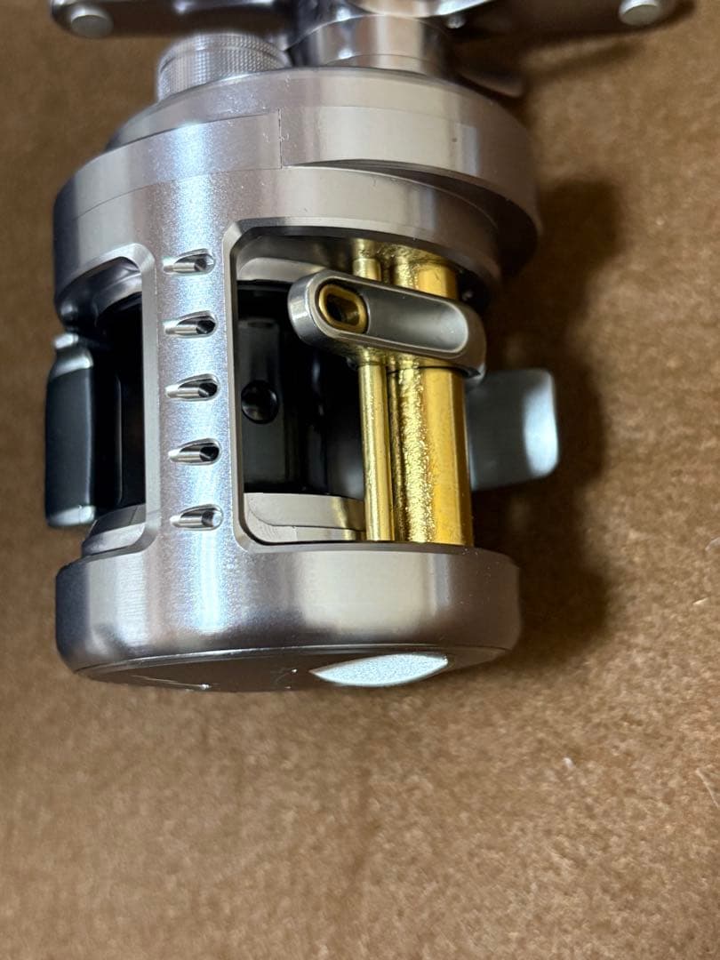 SHIMANO CALCUTTA CONQUEST 51DC 新品未使用