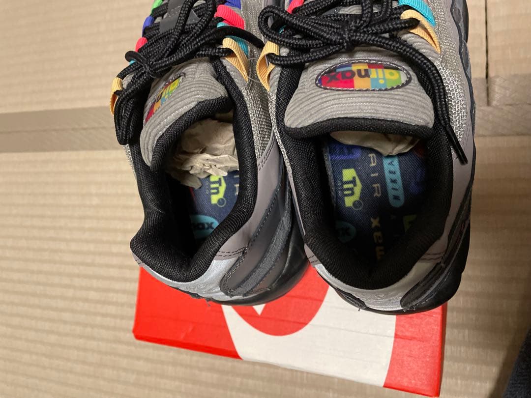 NIKE　エアマックス95 SE TV COLOR BARS 未使用28.5cm