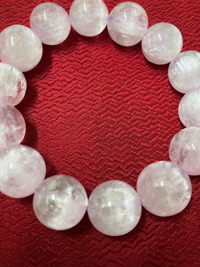 クゥンツァイト