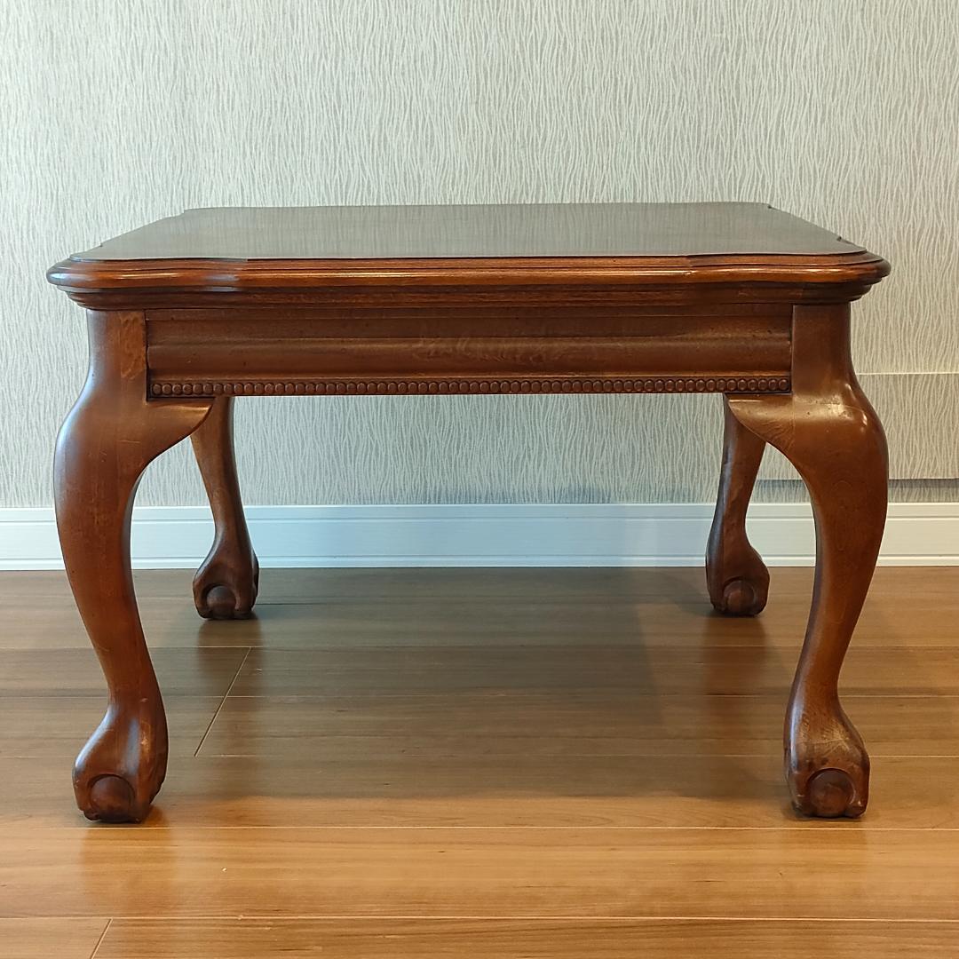 クイーン・アン様式　コーヒーテーブル　センターテーブル　猫脚