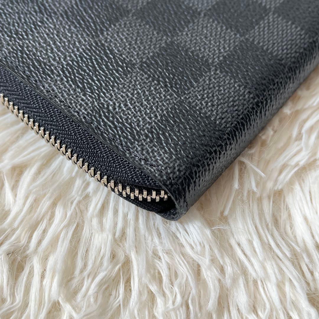 ⭐️未使用級⭐️　ルイヴィトン　ダミエ グラフィット ジッピーウォレット　黒