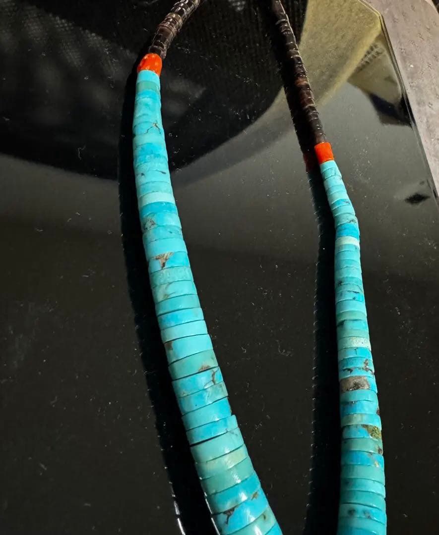 至高の逸品サントドミンゴ族 約1.1cm幅超特大ヒシネックレス 天然ターコイズ