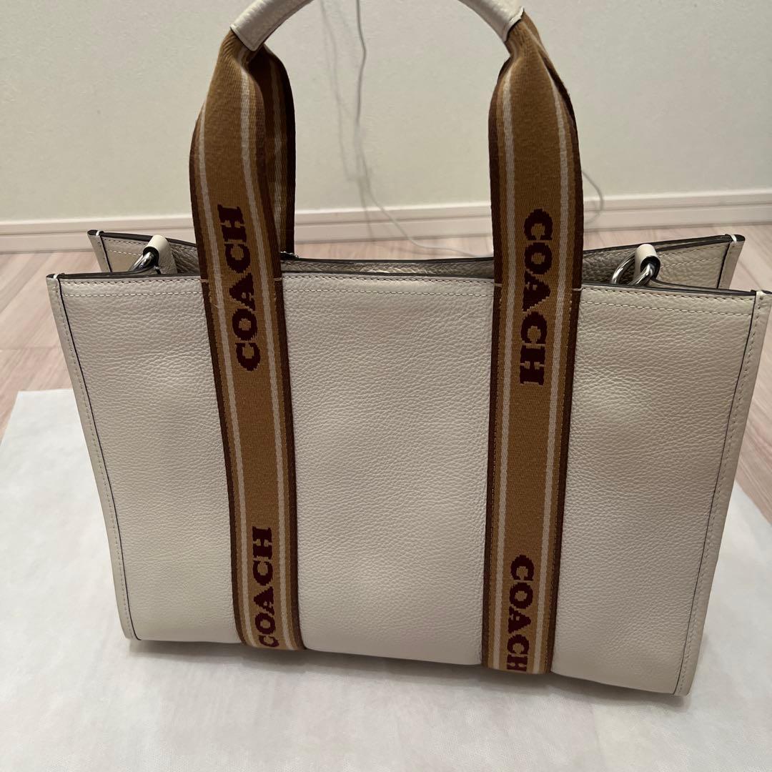 COACH ホワイト トートバッグ
