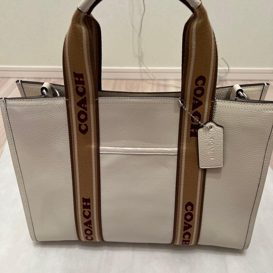 COACH ホワイト トートバッグ