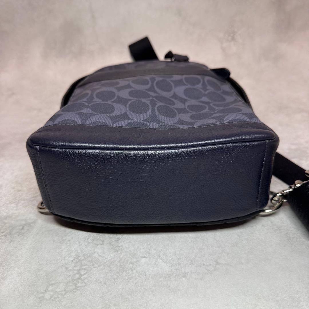 美品 コーチ ボディバッグ ショルダーバッグ COACH F72043 斜め掛け