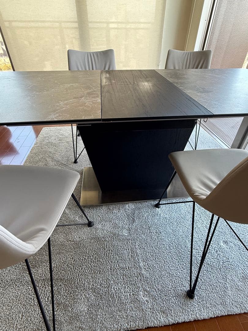 ⭐️値下⭐️Songdream ダイニングテーブルと椅子４脚