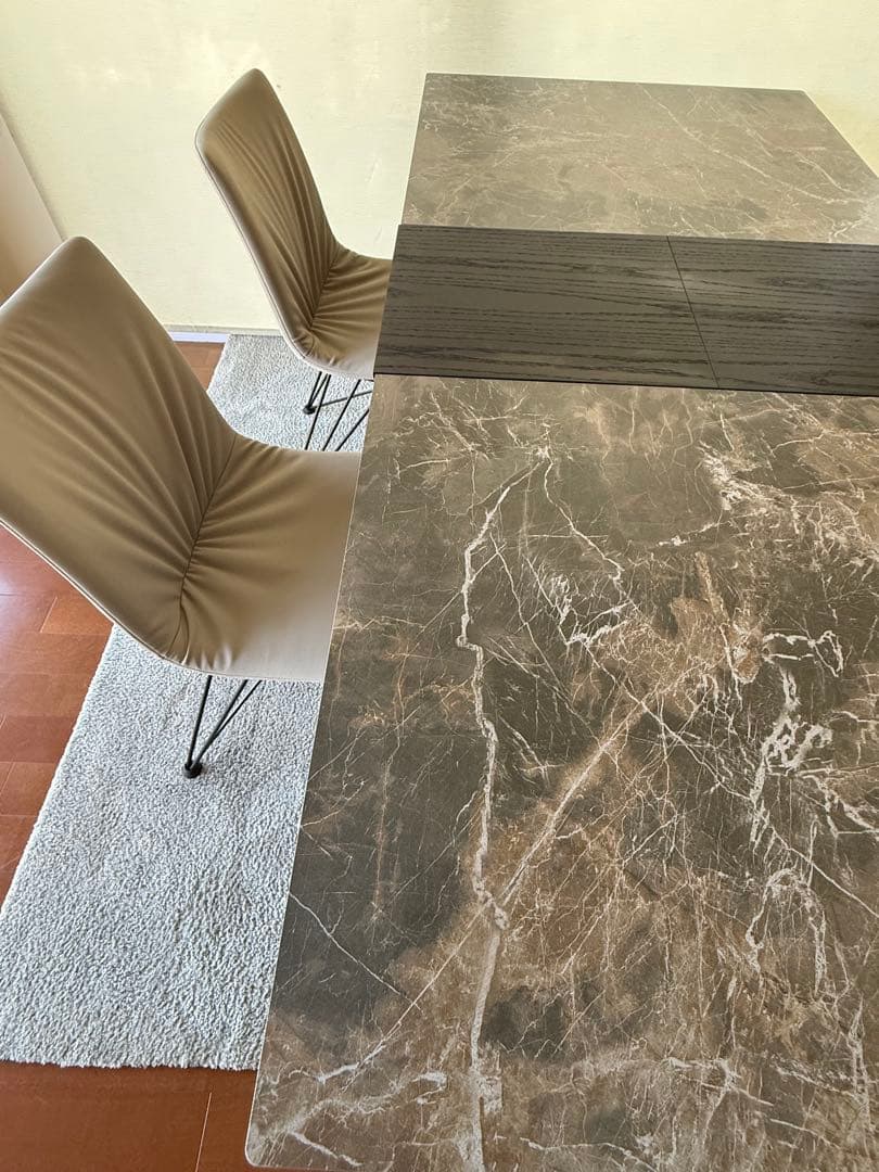 ⭐️値下⭐️Songdream ダイニングテーブルと椅子４脚