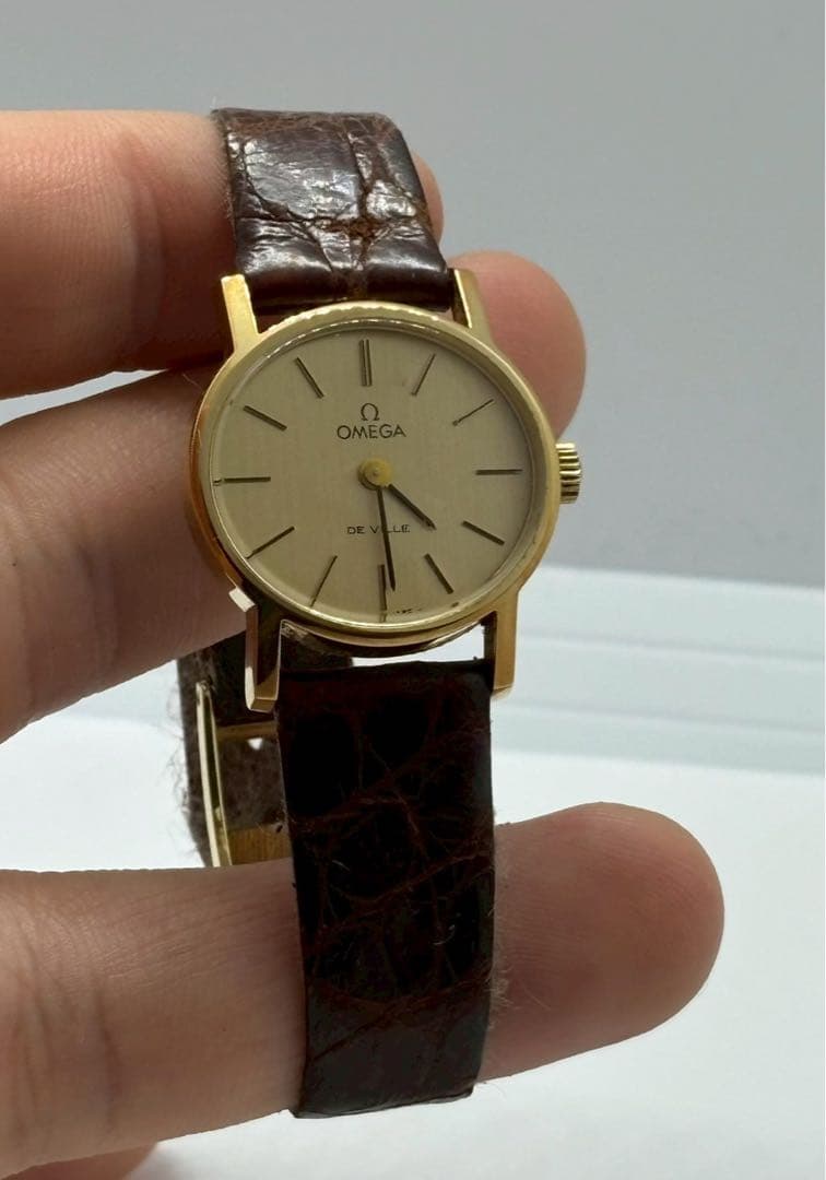 オメガ OMEGA 腕時計　黒 手巻き レディース ゴールド