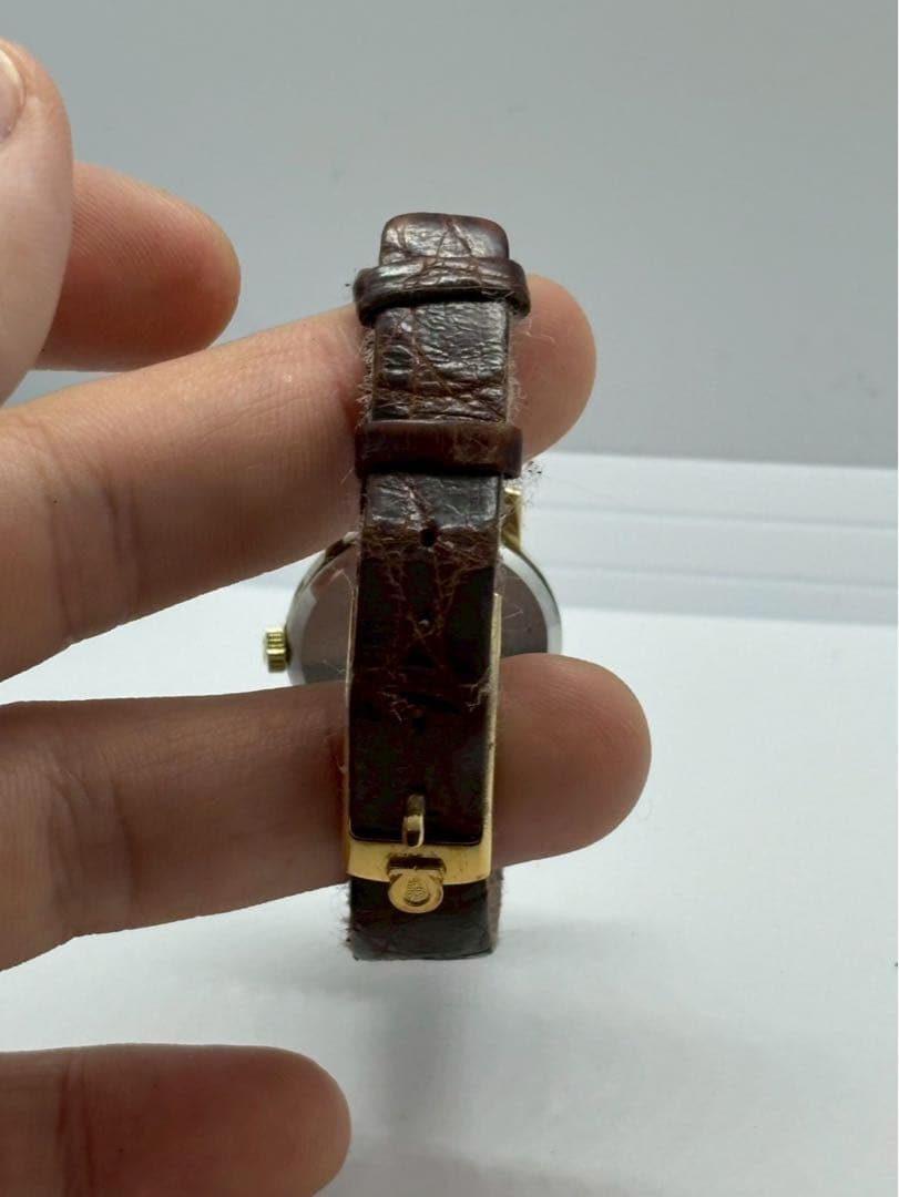 オメガ OMEGA 腕時計　黒 手巻き レディース ゴールド