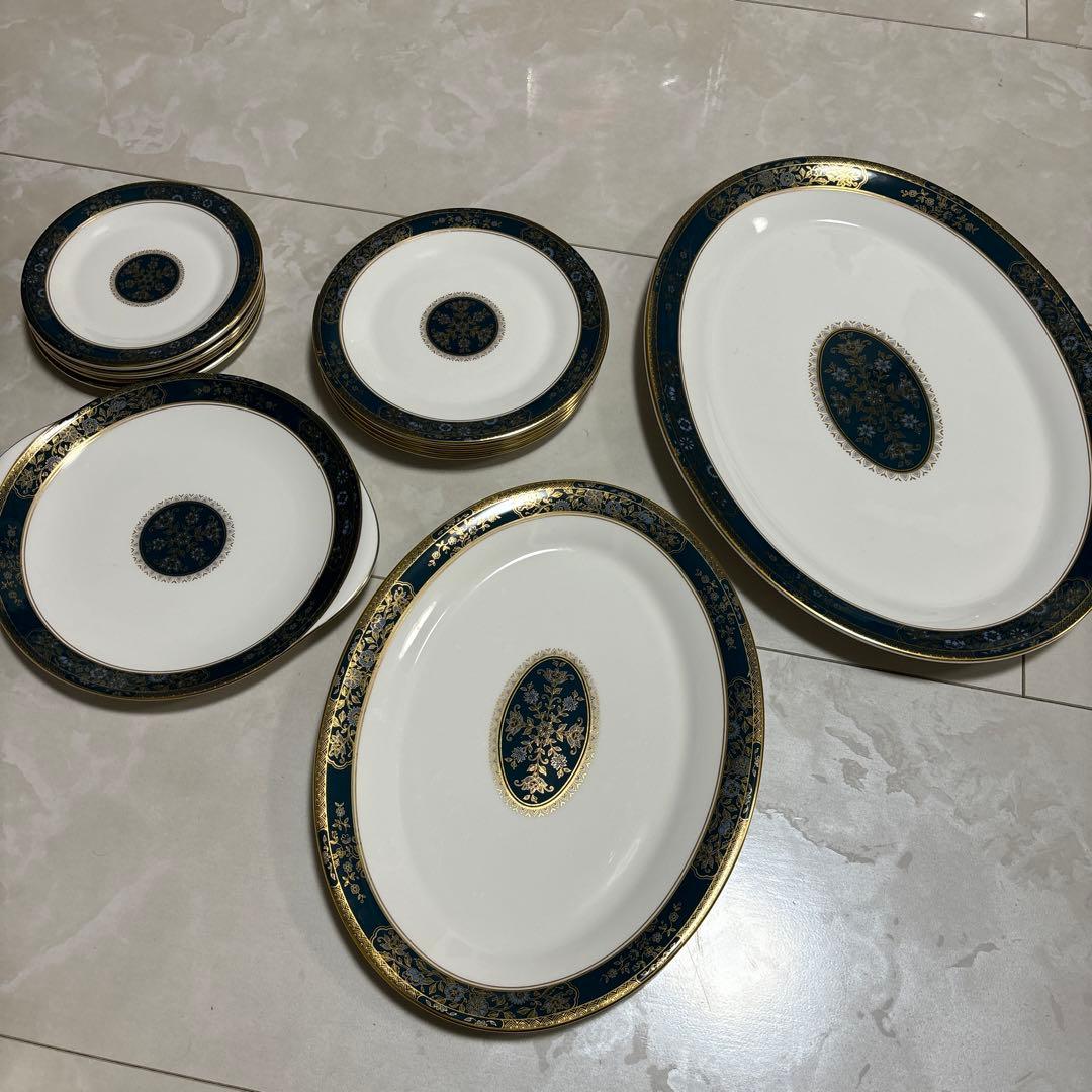 食器　ロイヤルドルトン　CARLYLE まとめ売り　プレート　大皿　中皿　小皿