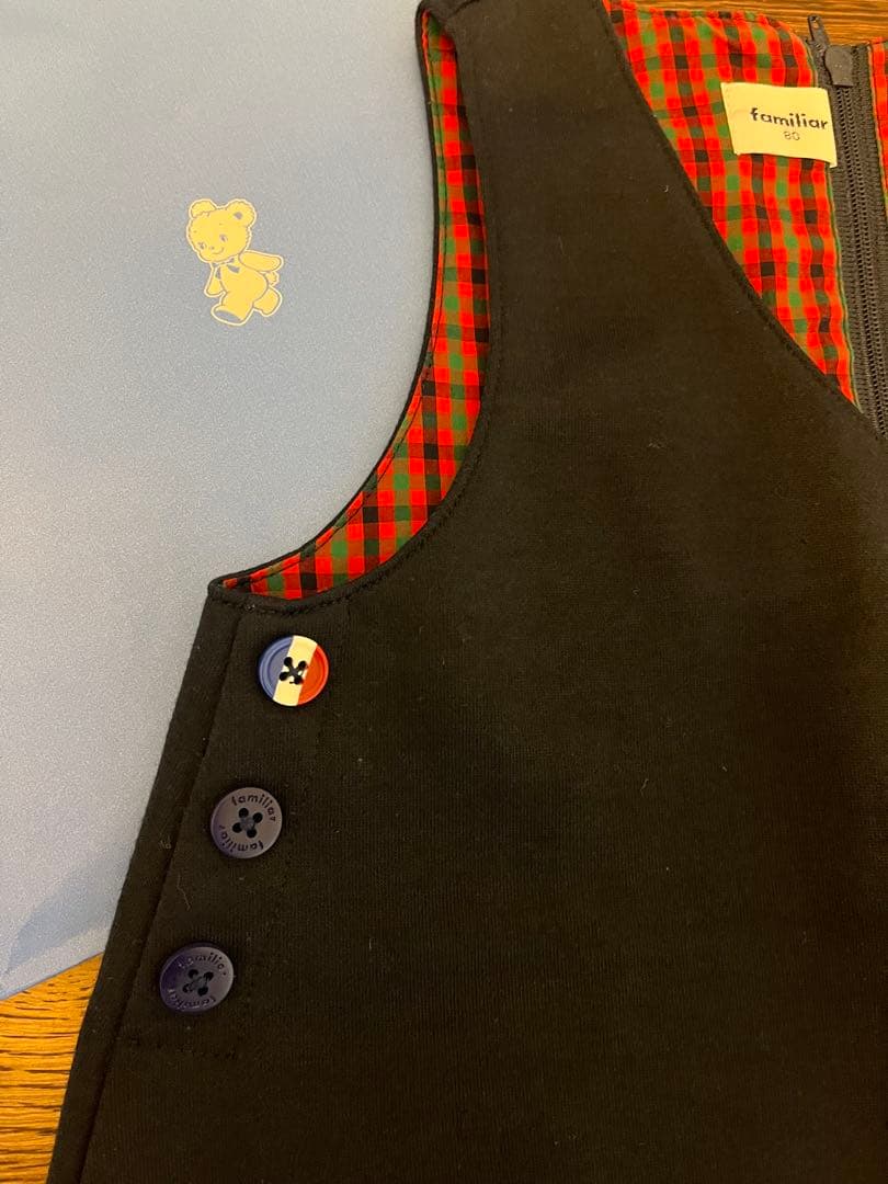 ファミリア　美品　パリ　エッフェル塔　完売　ジャンパースカート　リボン