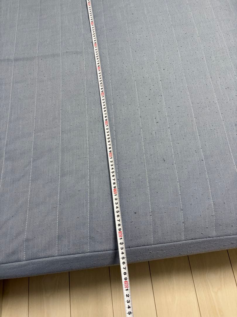 脚付きマットレスシングルベッド