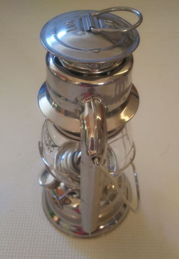 ペトロマックスhl1ストームランタン