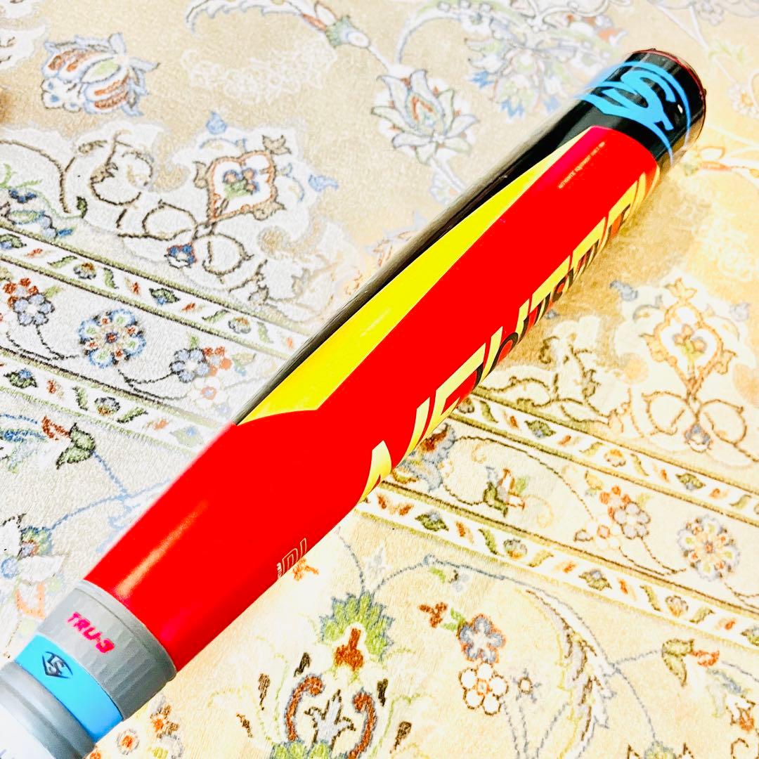 【極美品】ルイスビルスラッガー ニュートロン 軟式バット 84㎝ 740g