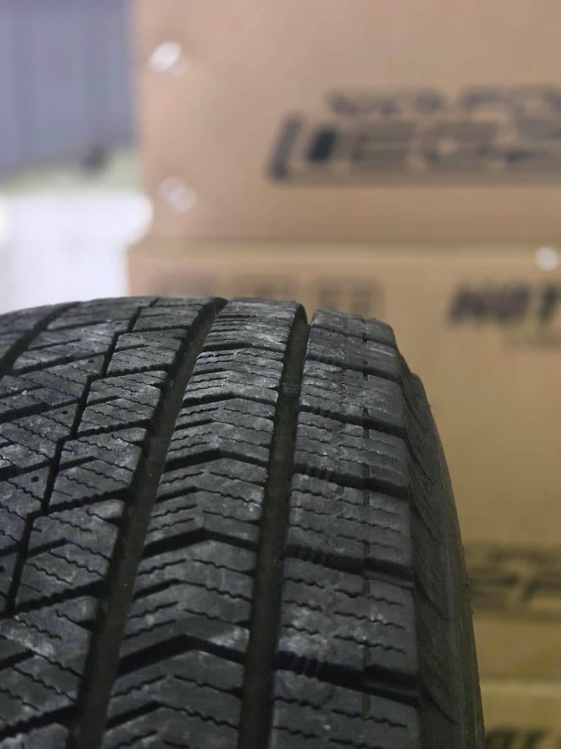 ブリヂストンVRX2 155/65R14 冬タイヤ 4本セット 2020製造