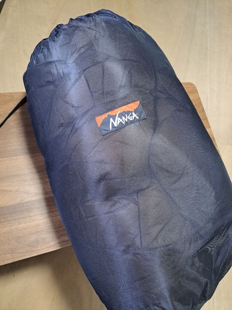 Nanga 黒 寝袋・シュラフ