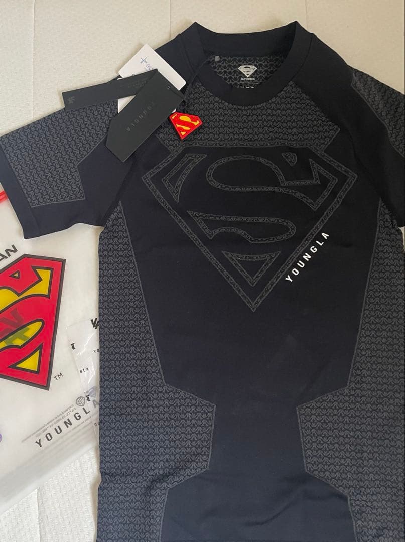 ×スーパーマン コンプレッション Tシャツ L ブラック タグ付き