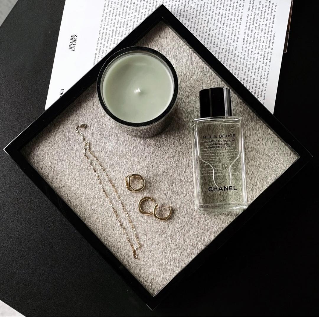 ★新品【海外限定】【再販なし】インテリアトレイ ブラック ホーストレイ スクエア