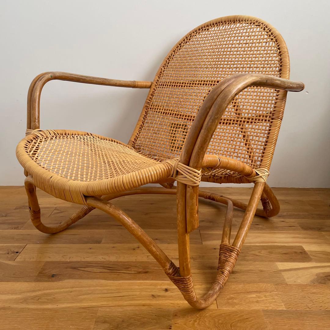 ラタンのラウンジチェア　1/3