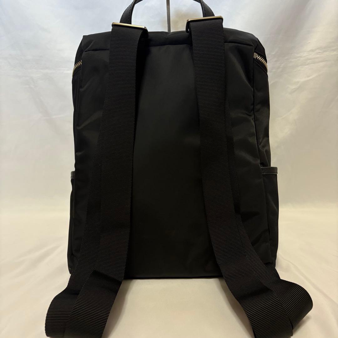 【美品】アニエスベー ブラック ナイロン リュック パスケース付き バックパック