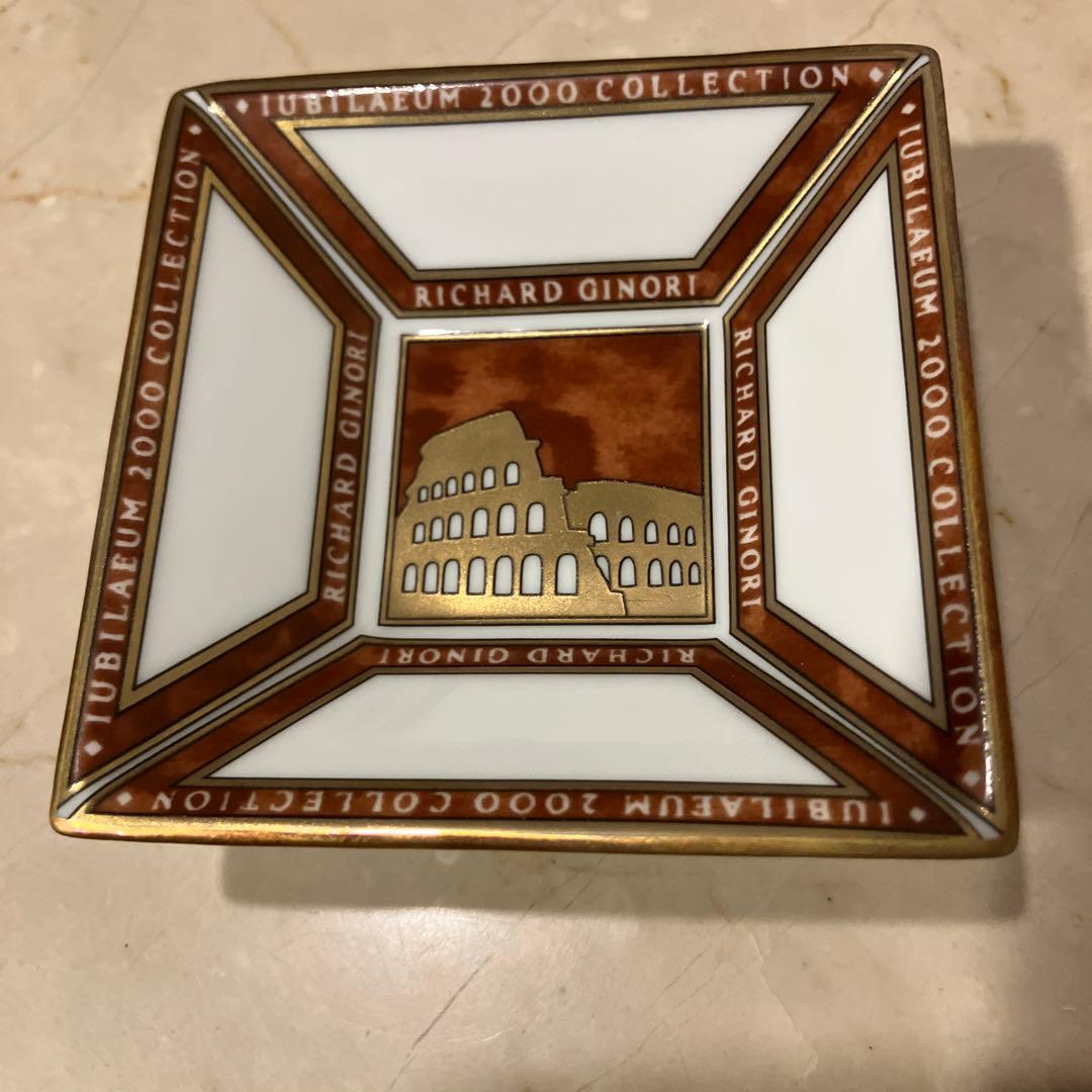 ジノリ　ミレニアム　コロッセオ飾り皿《超レア》《新品・未使用品》