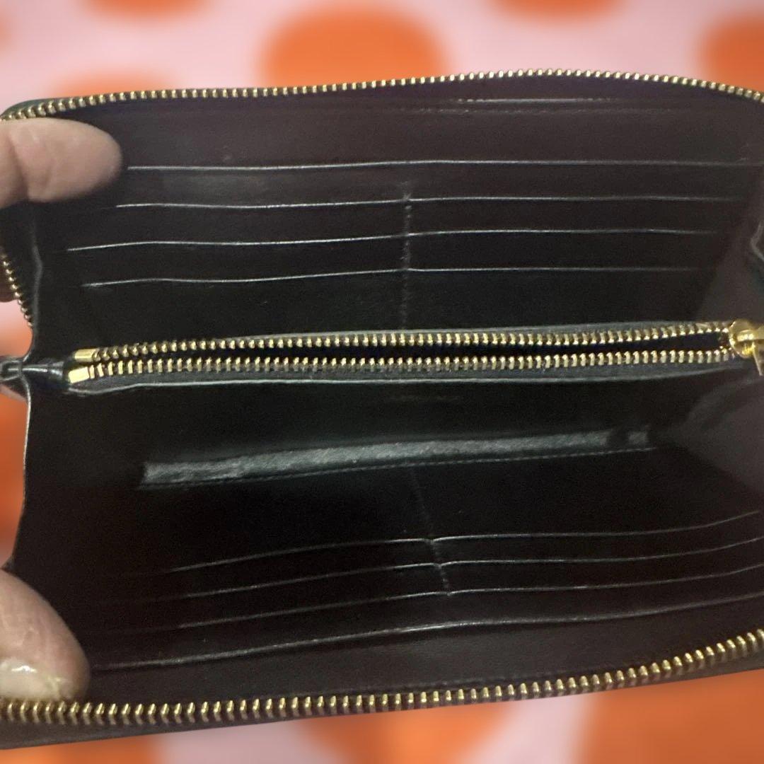 えま黒 クロコダイル風長財布 ゴールドロゴ付き