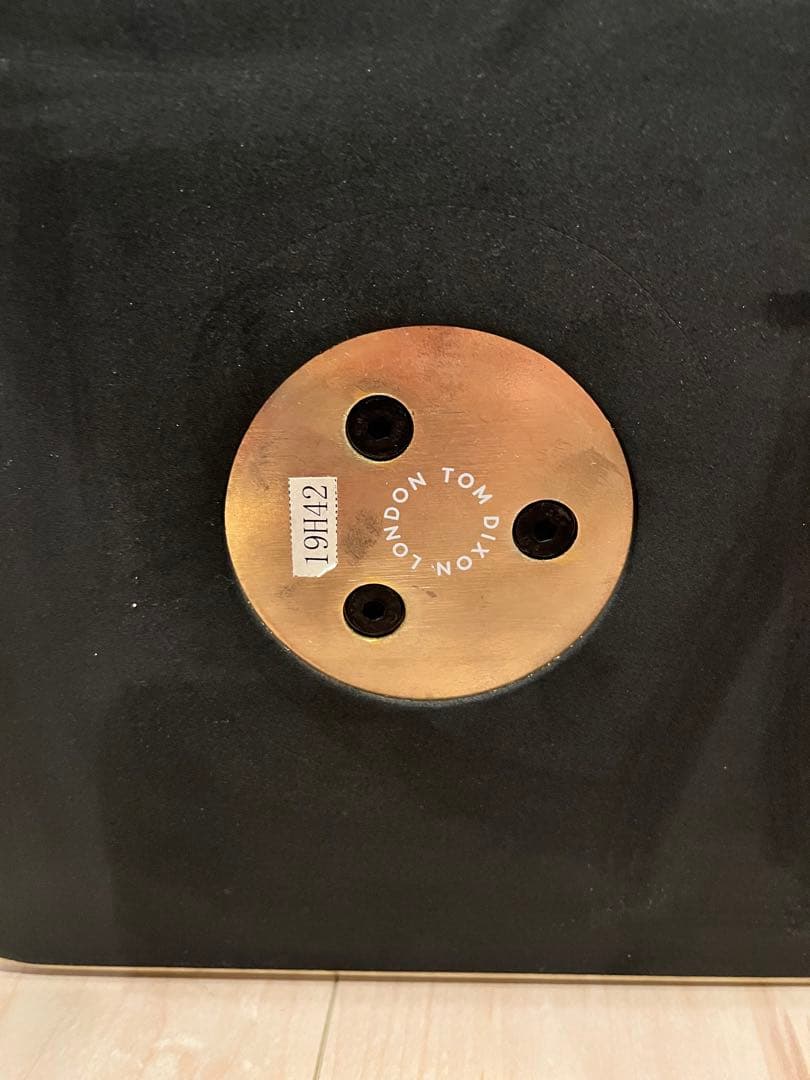 Tom Dixon テーブル　トムディクソン②