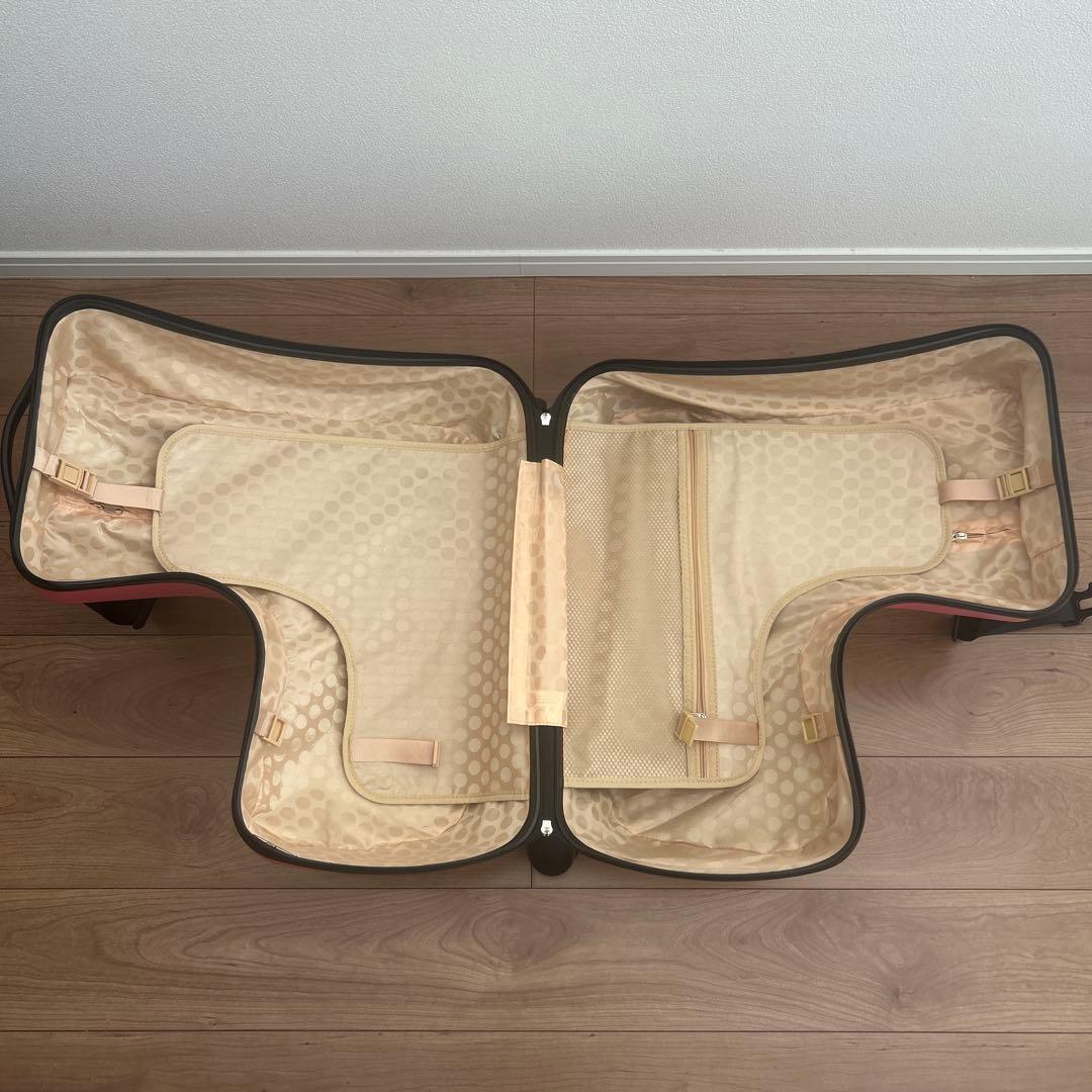 【美品】NORICCOノリッコ　子供が乗れるキャリーケース　ピンク　スーツケース