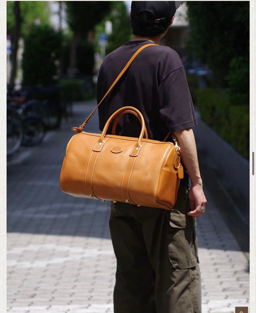 HERZファスナータイプ　ボストンバッグ　キャメル　Sサイズ