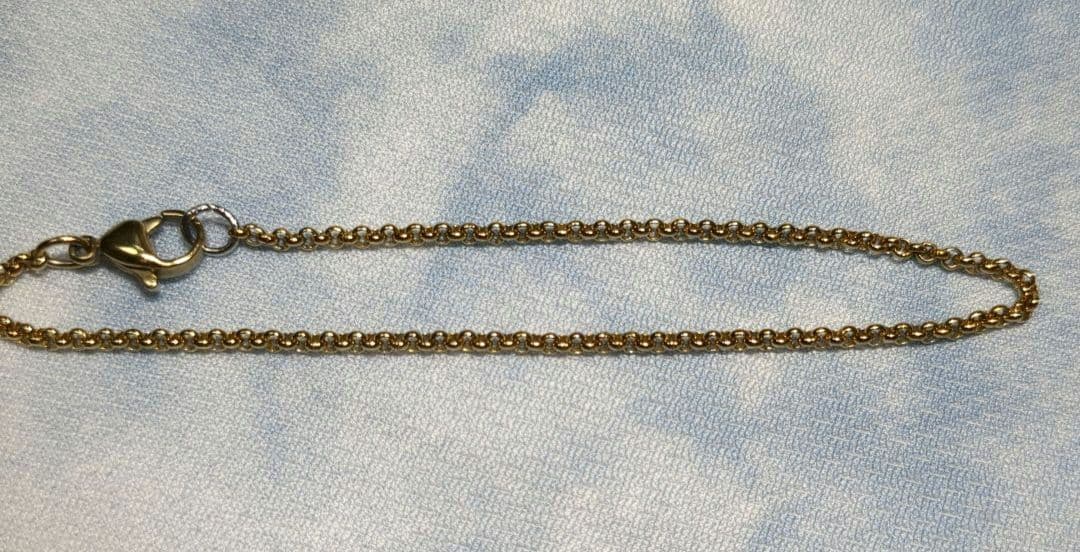 ゴールドチェーンブレスレットホイッスル型ネックレス