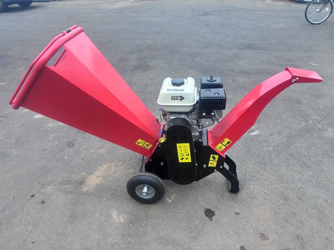 エンジン式 粉砕機 最大粉砕径60mm ウッドチッパー 8.0馬力 ガソリン