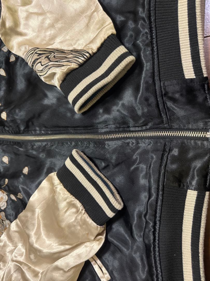 絡繰魂 粋 双龍 総刺繍 リバーシブル 光沢サテン 和柄スカジャン Lサイズ