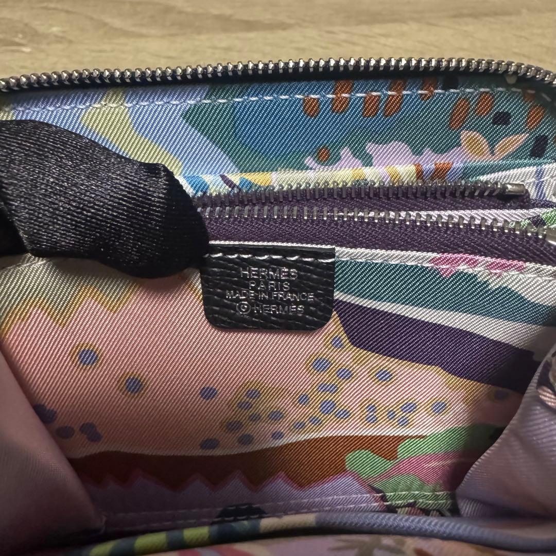 新品未使用 エルメス アザップ シルクイン コンパクト K刻印 Hermes