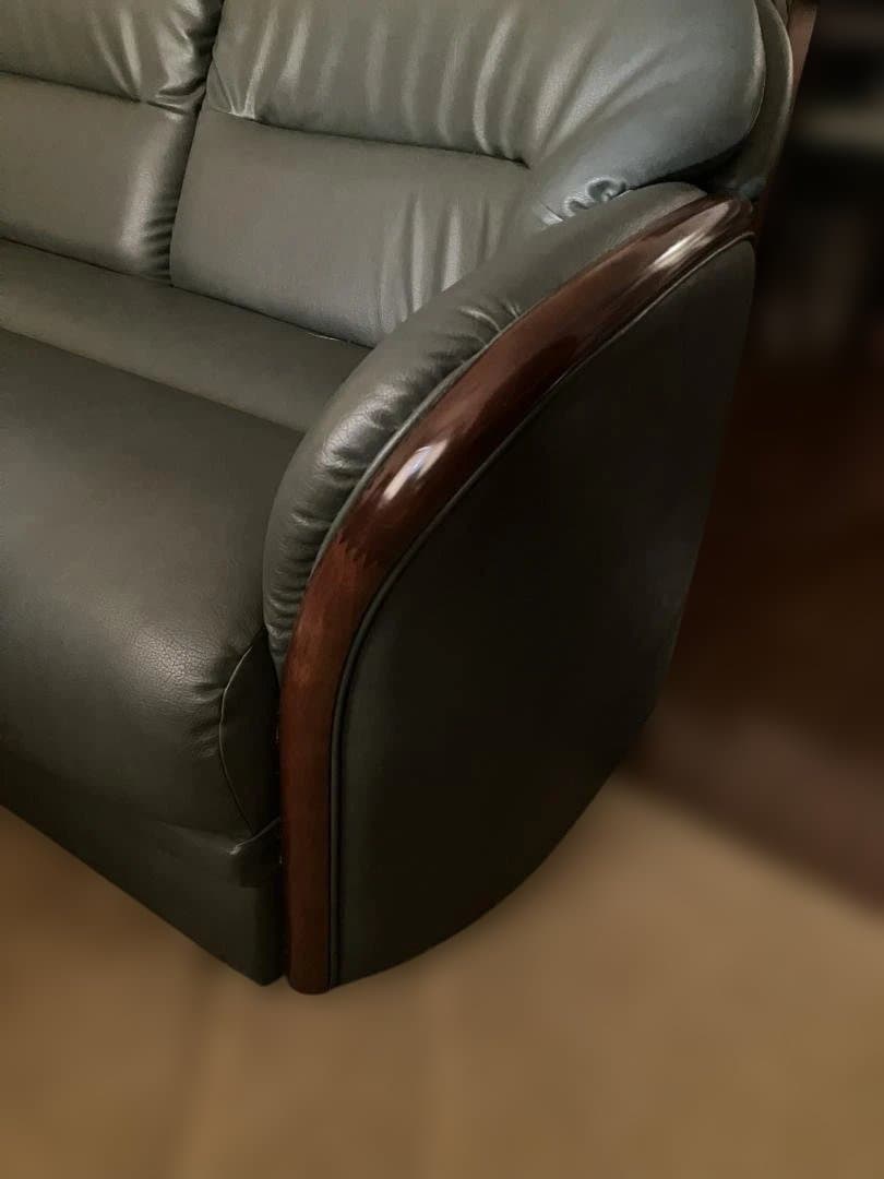 12/25まで　大幅値下げ　美品　2人掛けソファ　ダークグリーン　本革製