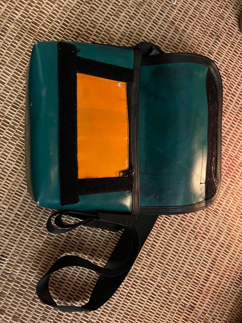 FREITAG メッセンジャーバッグ