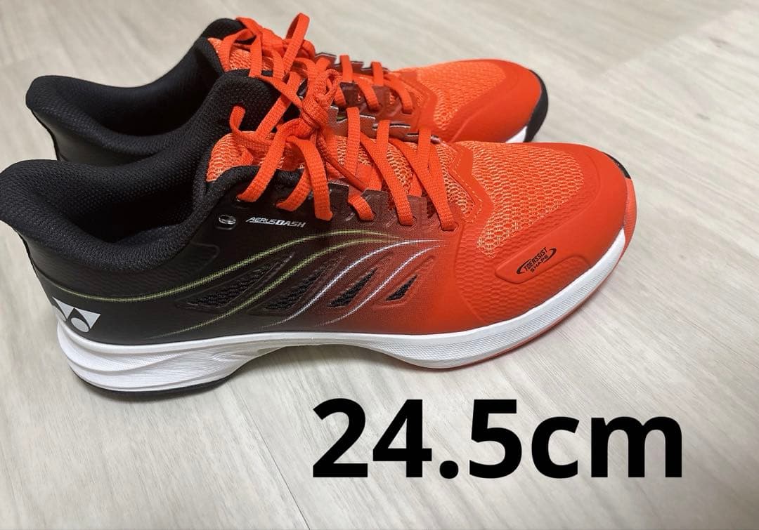 YONEX エアラスダッシュ　24.5cm