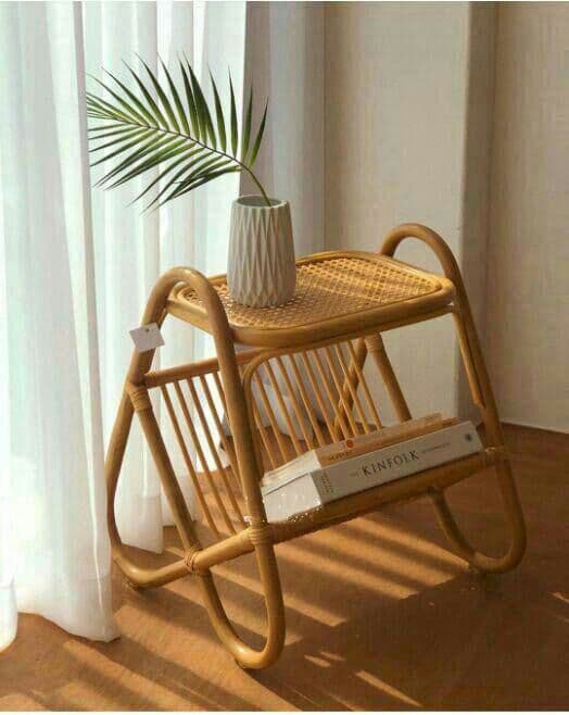 藤编を手がける 収集する 茶托 物置台 原木 意匠を凝らす