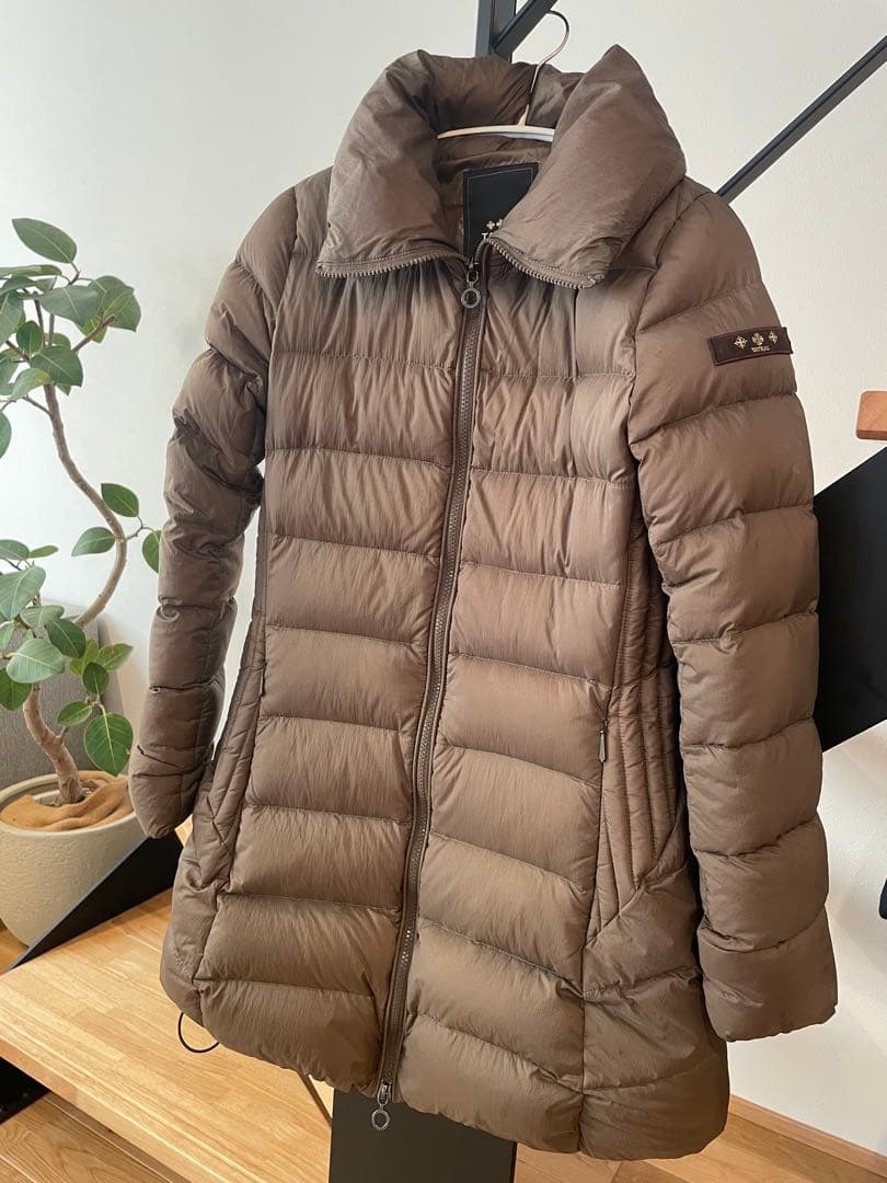 TATRAS ダウンジャケット　タトラス　ダウンコート