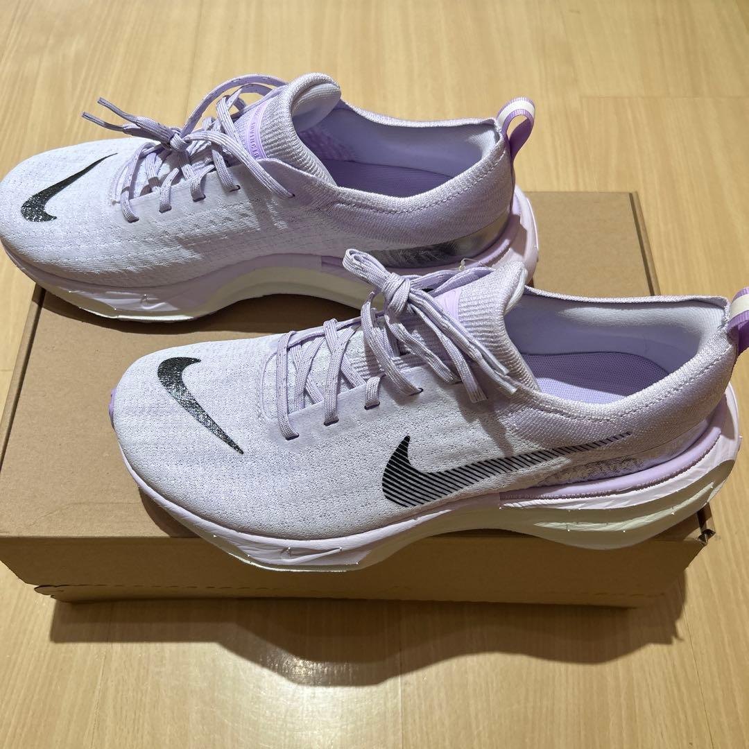 Nike ナイキ　インヴィンシブルラン3