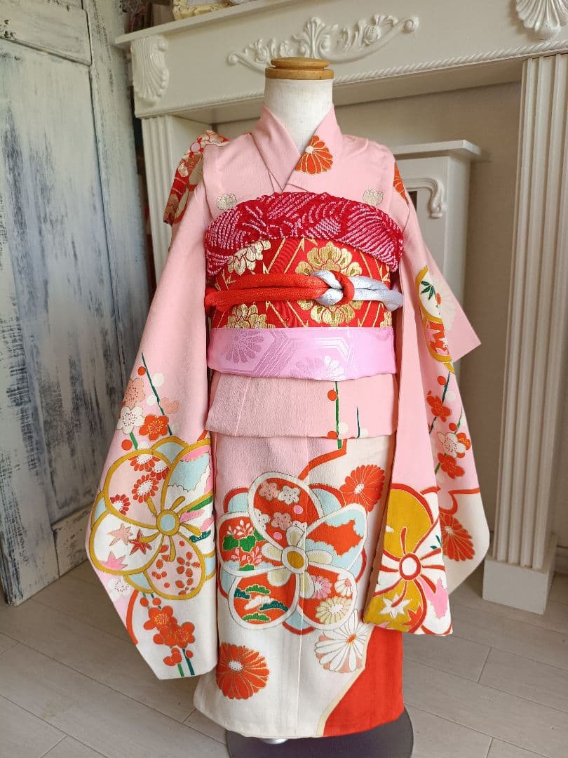 専用です☆アンティーク薄ピンク、クリーム色に梅の花の着物☆２歳から３歳