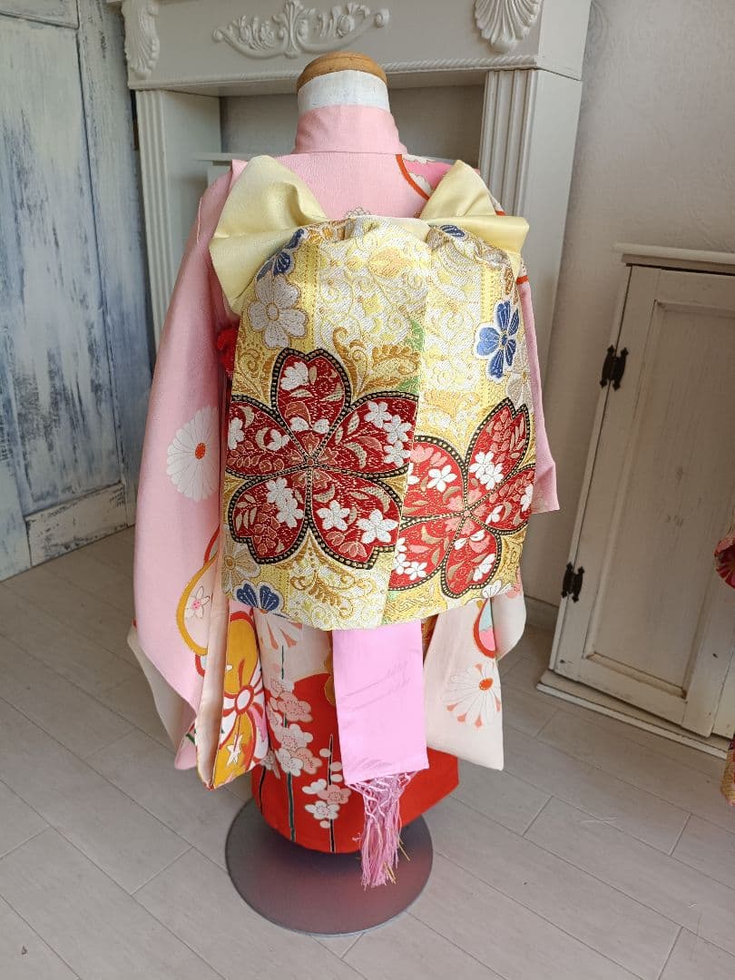 専用です☆アンティーク薄ピンク、クリーム色に梅の花の着物☆２歳から３歳
