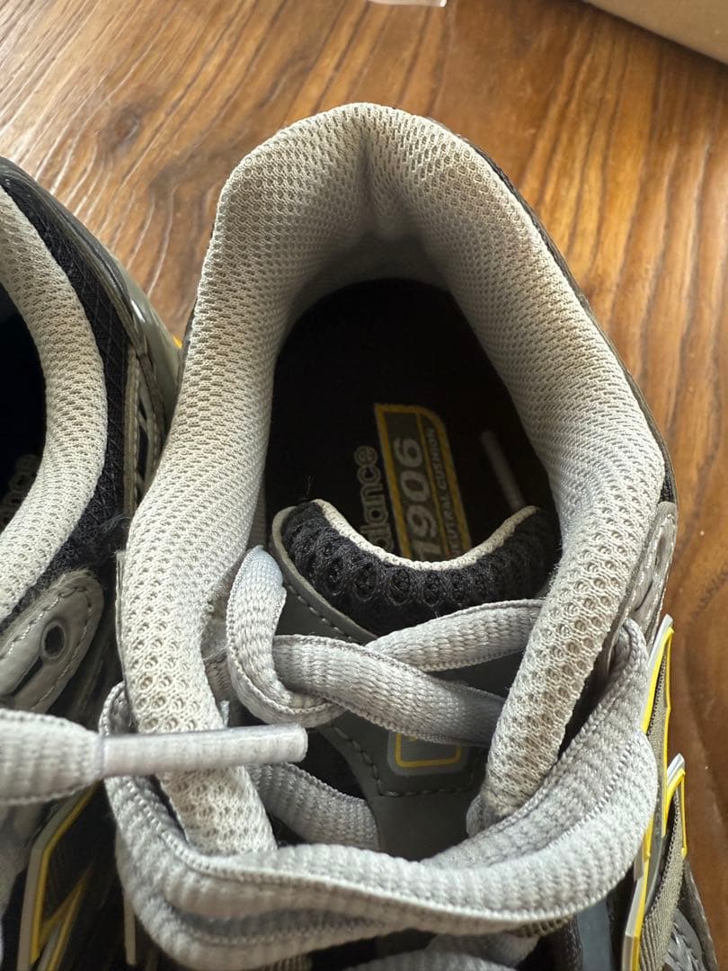 ニューバランス　M1906NA グレー　23cm