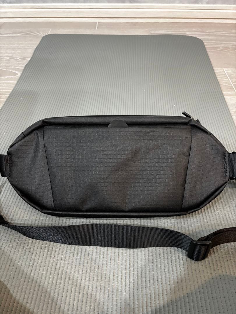 【新品訳あり】XB:01 CROSSBODY 3L RE:FORM