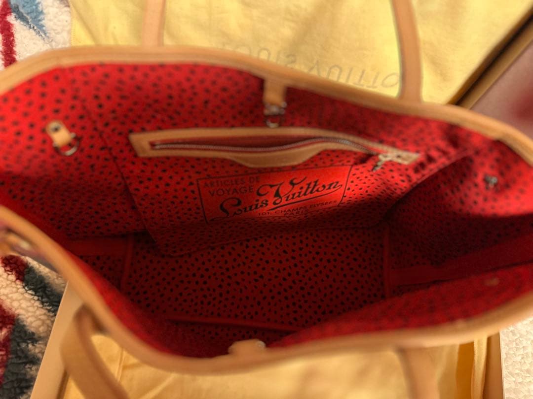 限定Louis Vuitton トートバッグ レッド/ブラウン　ヤヨイクサマ