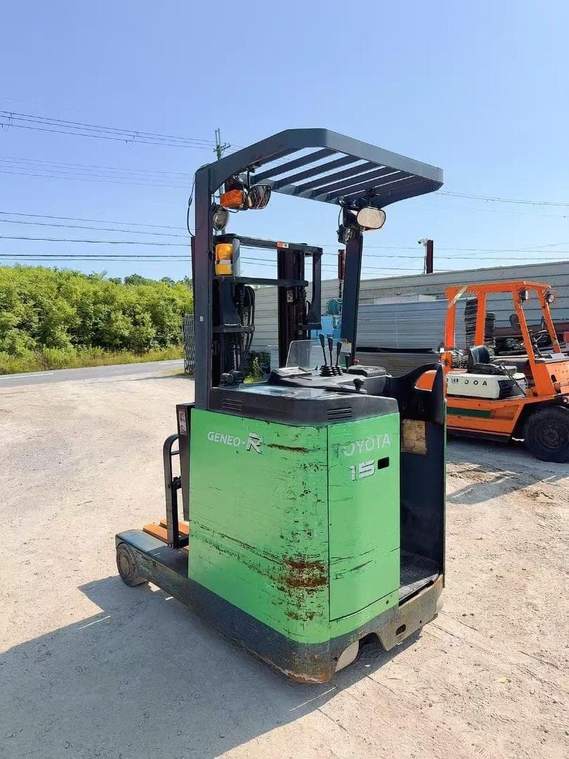 トヨタ リーチフォークリフト7FBR15揚高3000MM13228H(A293)