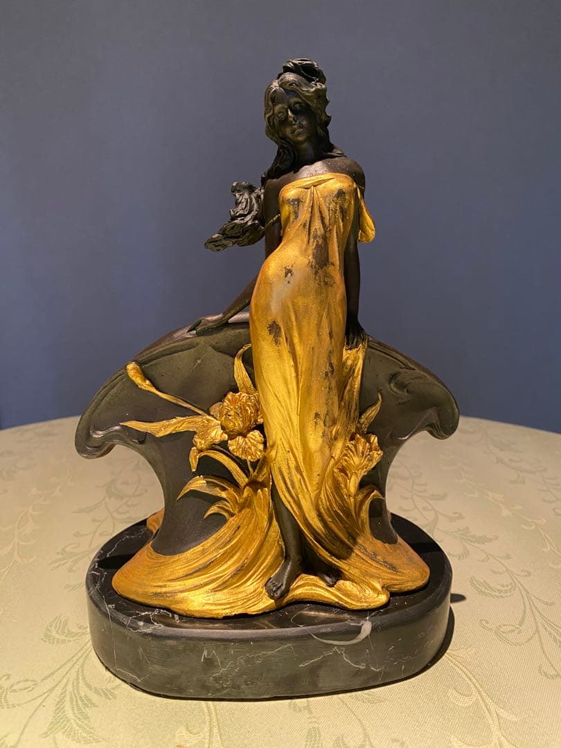 ブックシェルフ