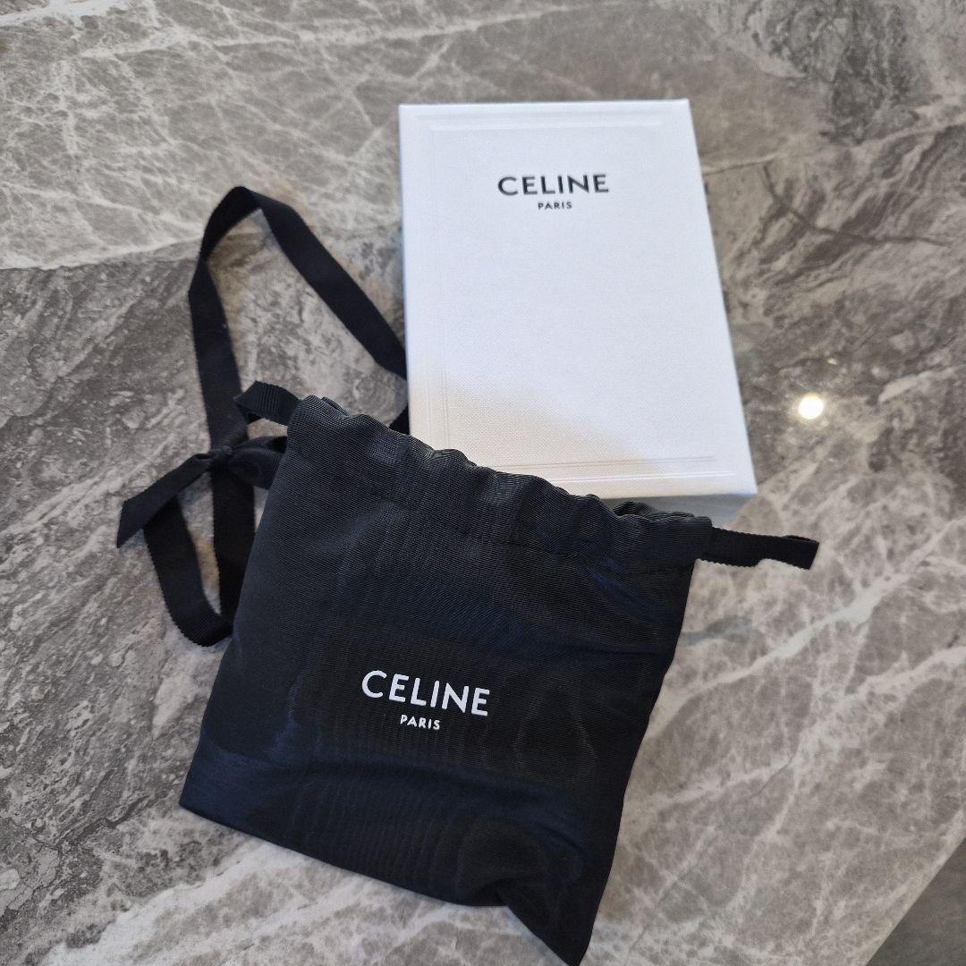CELINE 三つ折り財布 美