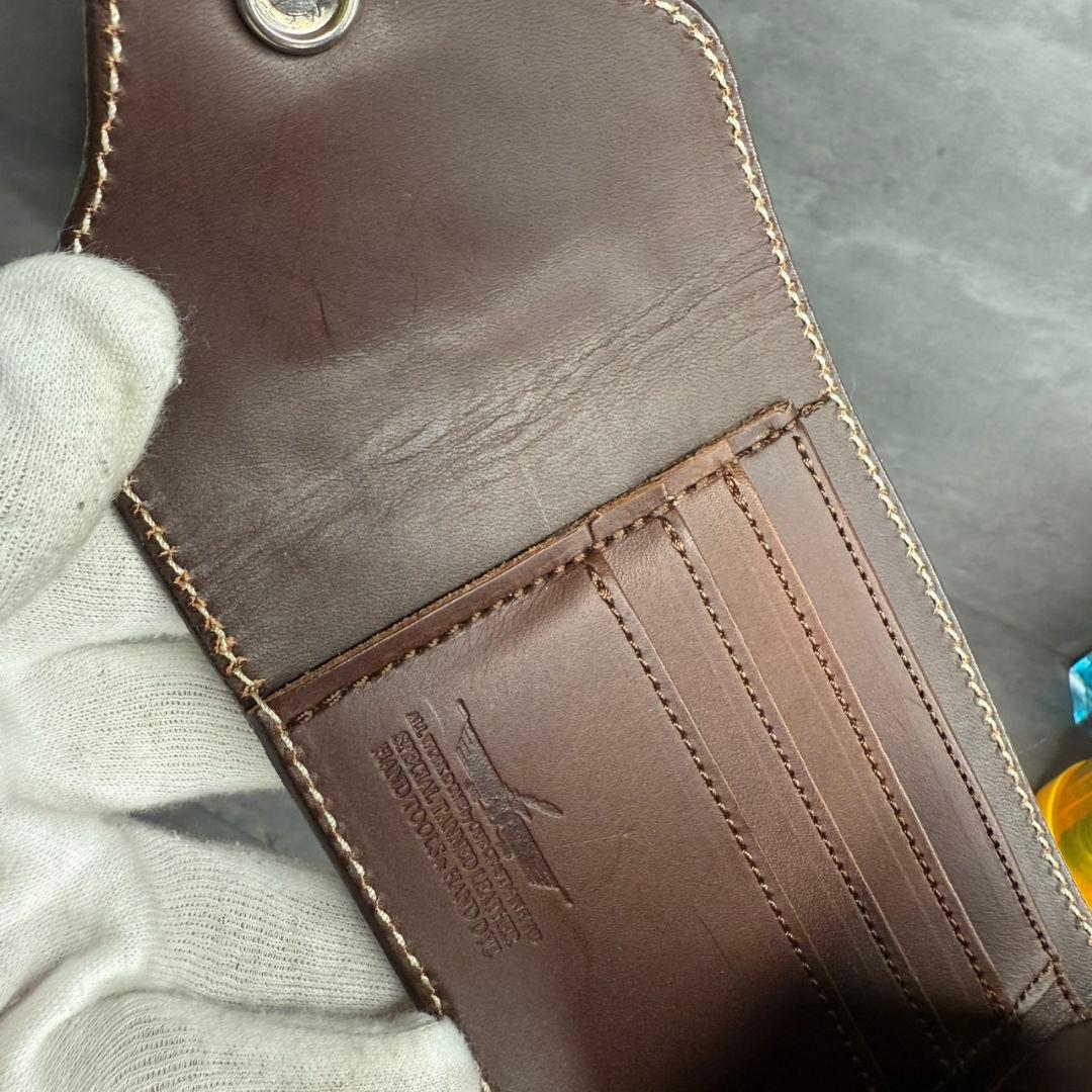 shunyFUNNY ファニー カービング 3つ折り財布 コンチョボタン