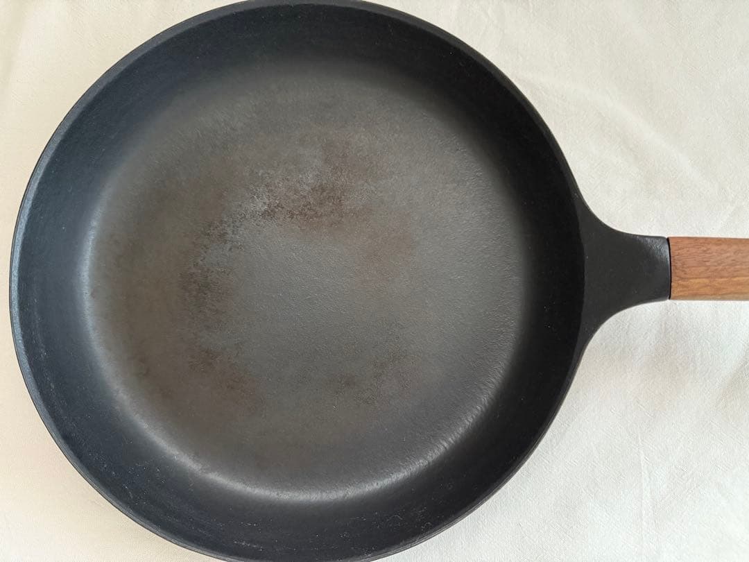 バーミキュラ　フライパン 26cm ガラス蓋付き